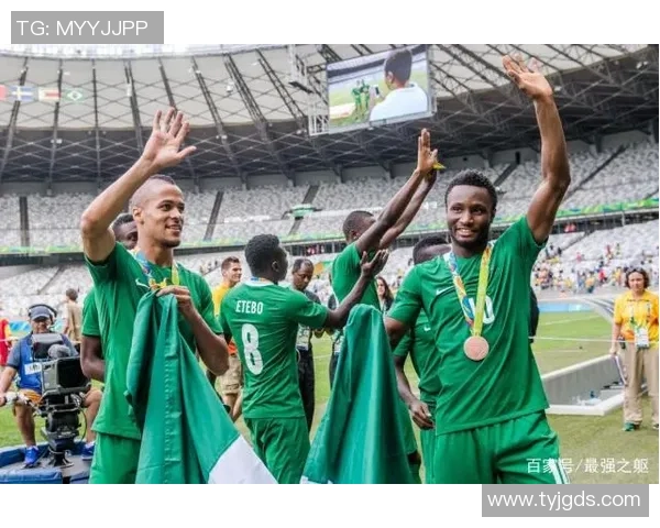 深圳足球队以71分领跑世界杯积分榜展现强劲实力和夺冠希望